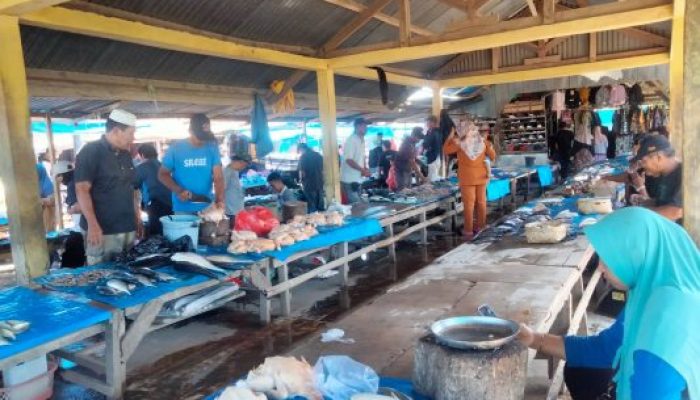 Dugaan ada Pungli dipasar biringere,terkait Retrobusi Tinggi menjadi keluhan pedagang