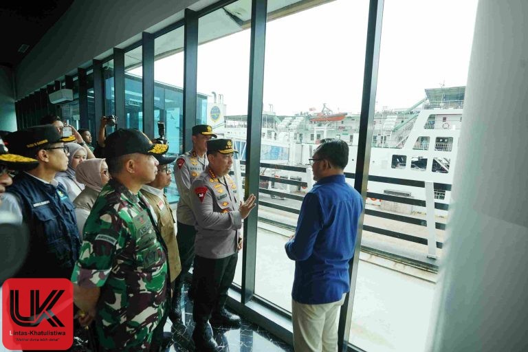 Tinjau Pelabuhan Merak, Kapolri Sebut Terjadi Penguraian Kepadatan Imbas Kebijakan Diskon Tiket dan WFA