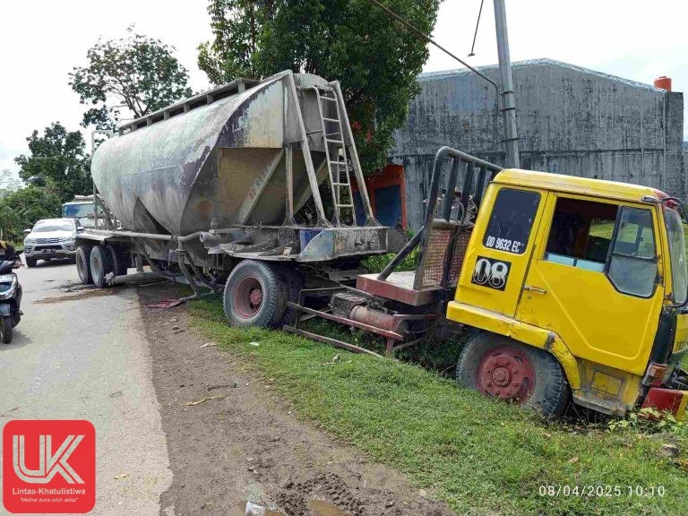 Kronologi Kecelakaan Tragis Tewasnya Ibu dan Anak : Motor Vs Truk Pengangkut Semen Tonasa di Pangkep.