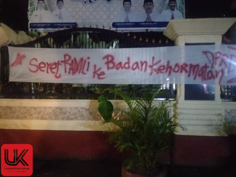 Coretan adalah aksi Nyata di Kantor DPRD Pangkep: Seruan Publik untuk di pertanggungjawabkan