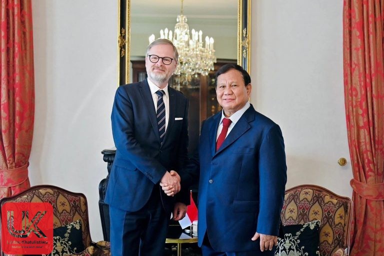 Presiden Indonesia Prabowo Subianto Bertemu Perdana Menteri Ceko di Praha