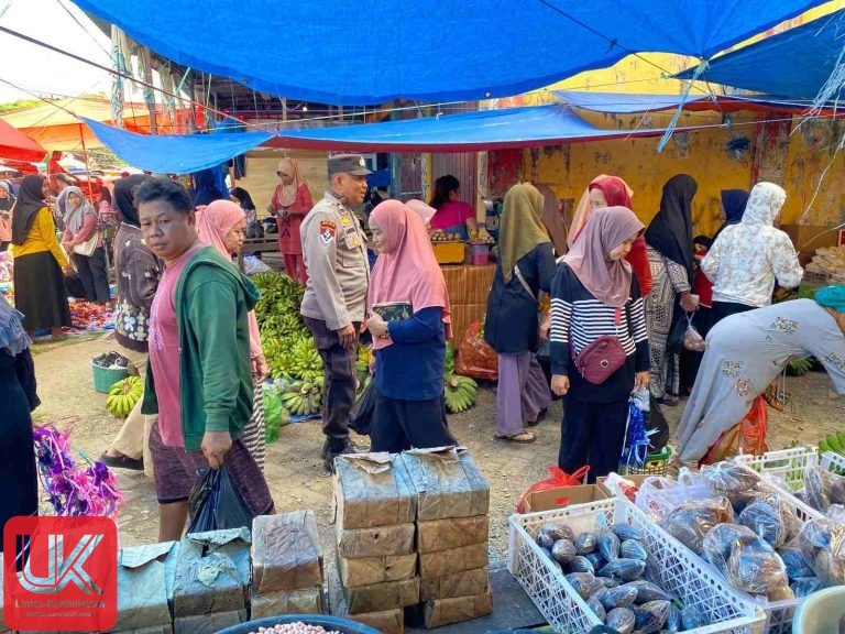 Polsek Ma’rang Gencarkan Patroli di Pasar Tradisional Bonto-Bonto