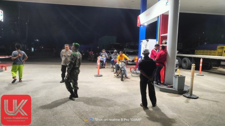 Polsek Ma’rang Intensifkan Patroli bersama TNI, Jaga Kamtibmas jelang Pergantian Tahun 2026