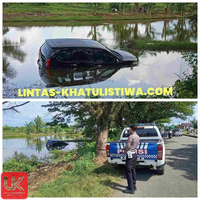 Avanza Terjun ke Tambak Warga di Jalur Poros Pangkep Makassar, Pengemudi Lolos dari Maut