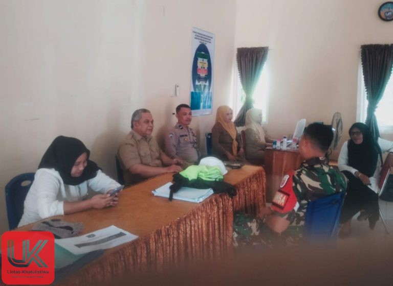 Wujudkan Kamtibmas Kondusif, Bhabinkamtibmas Bersama Babinsa Sambangi Kantor Lurah Segeri.