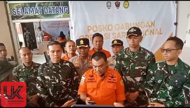 Kapolres Pangkep bersama Dandim 1421/Pangkep Mendampingi Kepala Operasi Tim SAR Menyampaikan berjumlah 10 Paket Ditemukan