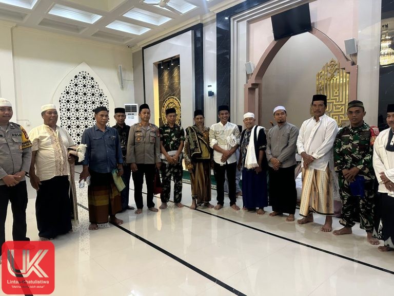 Kapolsek Ma’rang Hadiri Safari Ramadan 1447 H di Masjid Nurul Jannah Ujung, Sampaikan Pesan Kamtibmas