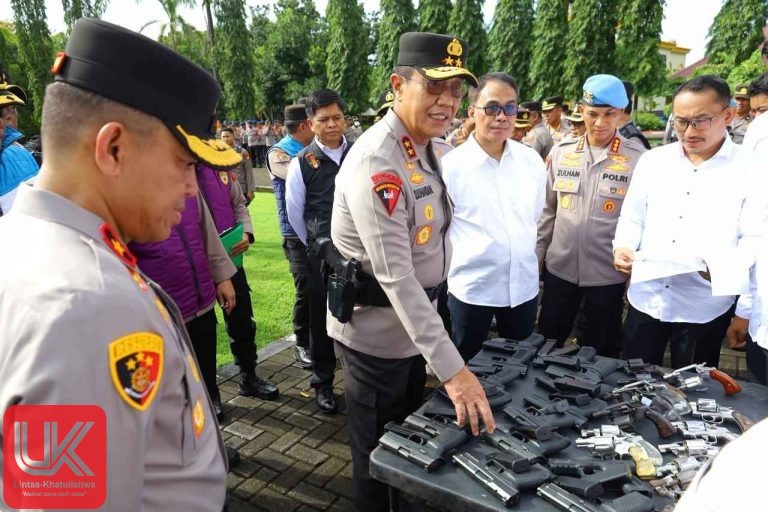 Kapolda Sulsel Pimpin Apel Pengecekan Senjata Api Serentak serta Penyambutan Personel Brimob BKO Polda Aceh