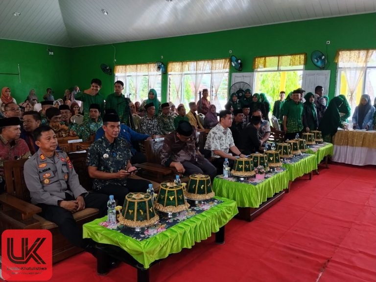 Kapolsek Ma’rang Hadiri Pelepasan dan Pengukuhan 237 Siswa Kelas XII MAN Pangkajene Kepulauan Tahun Pelajaran 2025/2026