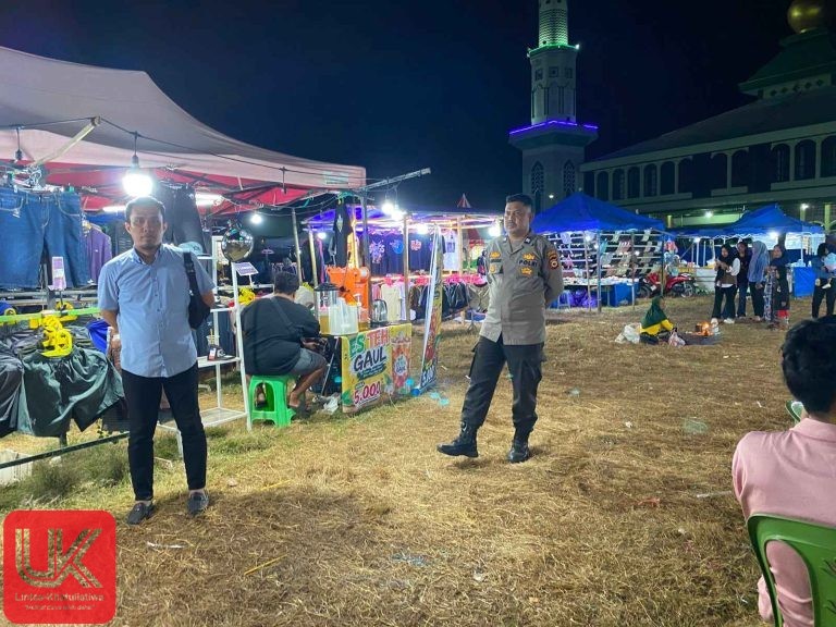 SPKT Polsek Ma’rang Pimpin Patroli Malam di Pasar Malam Talaka, Ciptakan Rasa Aman bagi Masyarakat