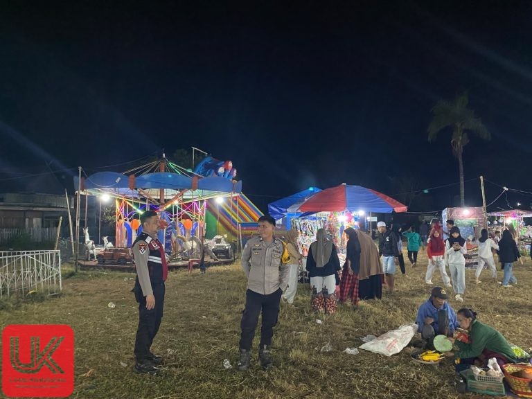 Patroli Malam Polsek Ma’rang Pantau Pasar Malam, Wujudkan Rasa Aman bagi Masyarakat