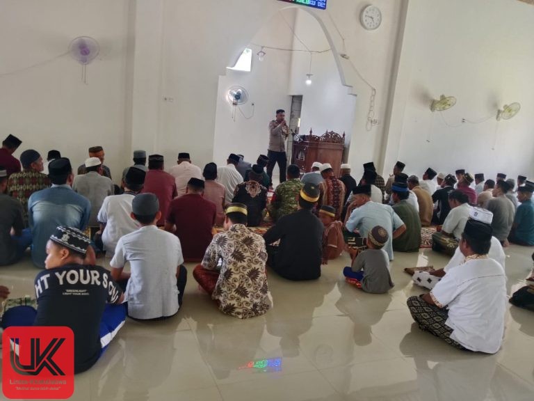 Safari Jumat, Bhabinkamtibmas Desa Tamangapa Sampaikan Himbauan Kamtibmas dan Pencegahan Kebakaran Lahan