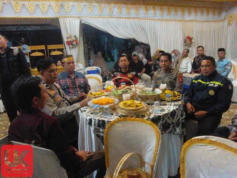 Patroli Sambang Hajatan Warga, Kapolsek Ma’rang Pastikan Keamanan dan Ketertiban Masyarakat