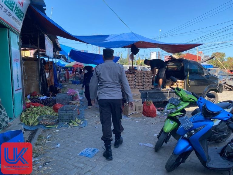 Cegah Kebakaran Sejak Dini, Polsek Ma’rang Gencarkan Patroli dan Imbauan Kamtibmas di Pasar Bonto-Bonto