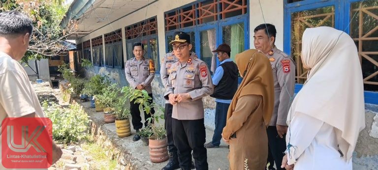 Kapolres Pangkep AKBP Aditya Pradana, S.I.K., M.I.K melaksanakan giat kunjungan ke SDN 48 Bone-Bone, Bahas Rencana Pembuatan Sumur Bor untuk Masyarakat
