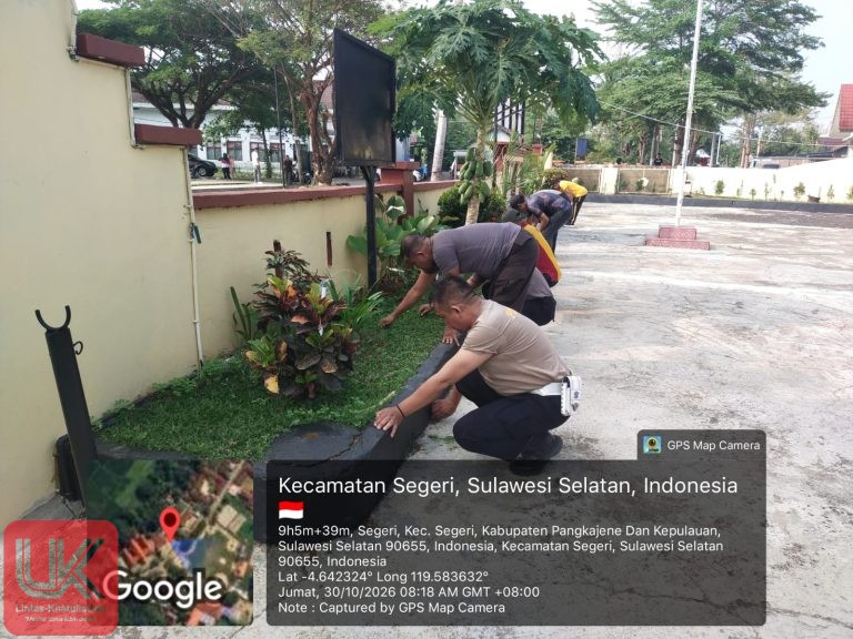 Dukung Pelestarian Lingkungan, Polsek Segeri Gelar Kegiatan Penghijauan melalui Program Green Policing